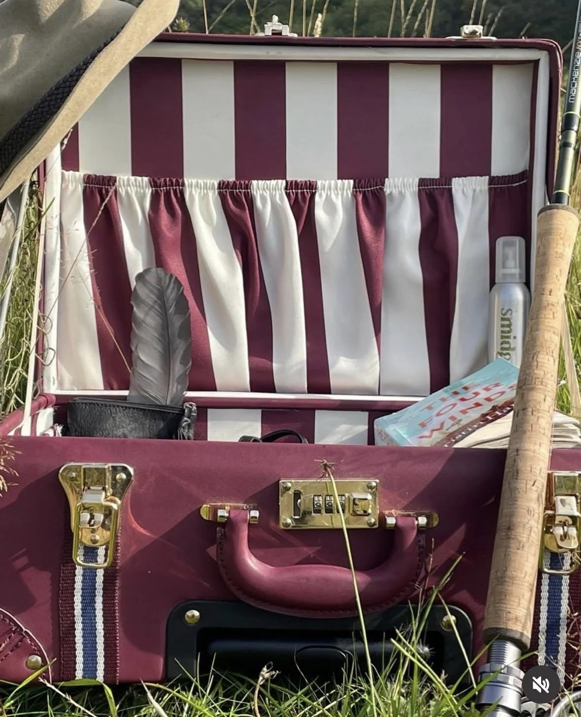 HeyChesto burgundy.jpg