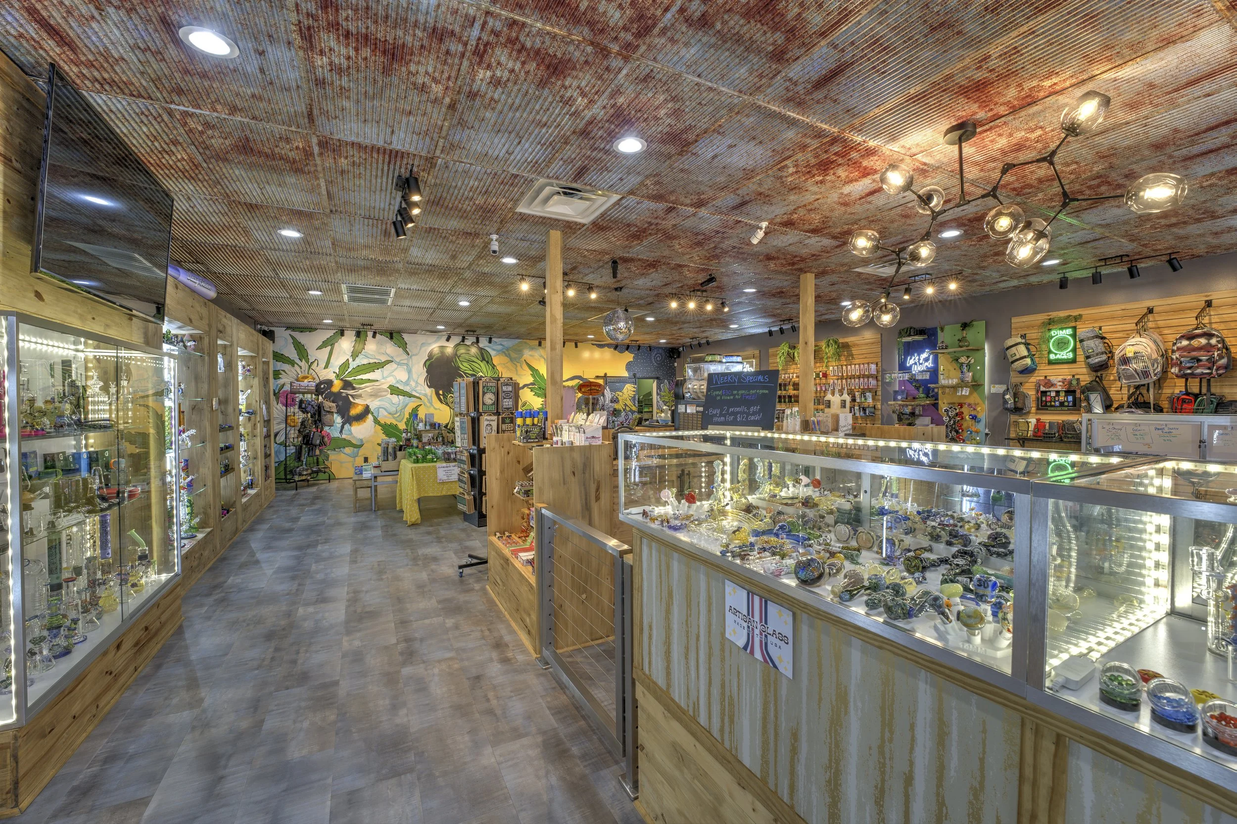 BeGreenGlass-Interiors01-10 (1).JPG