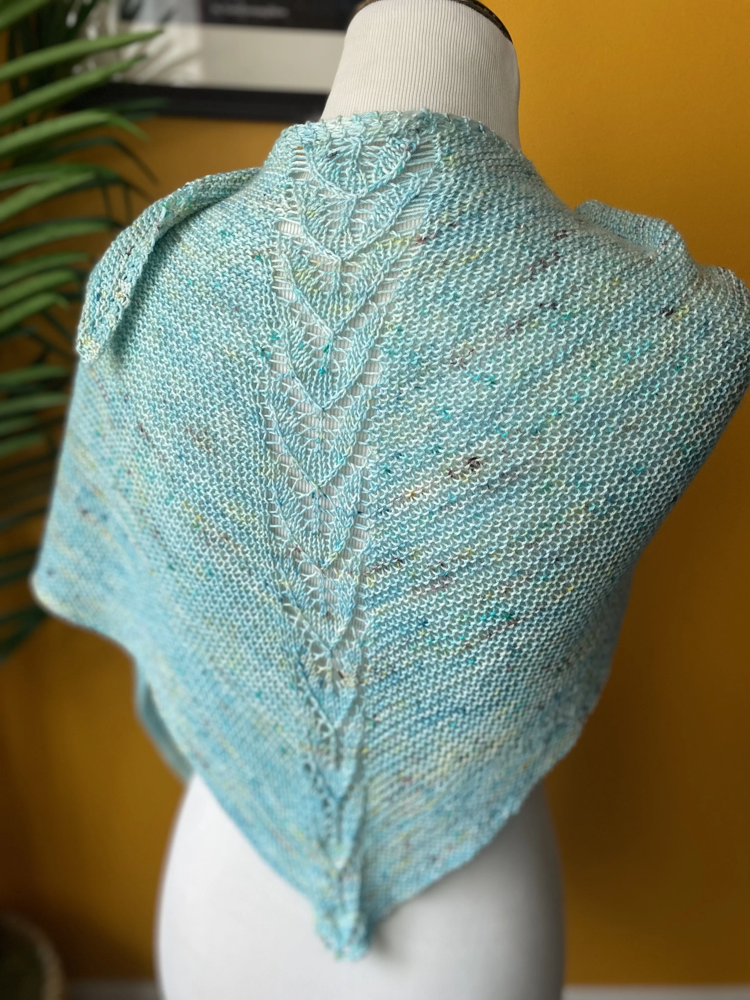 LONG HILL SHAWL _ Tian Connaughton4.jpeg