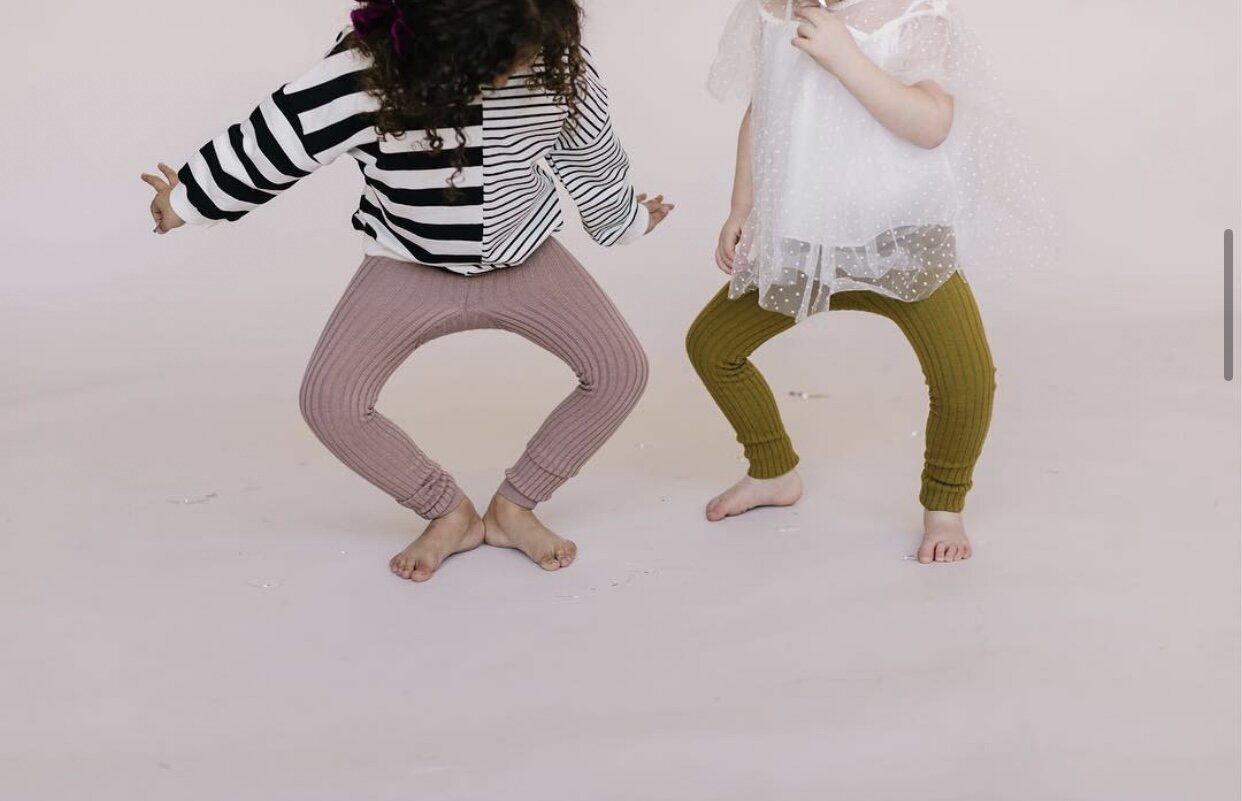 Posey Tights in Mauve or Goldenrod 