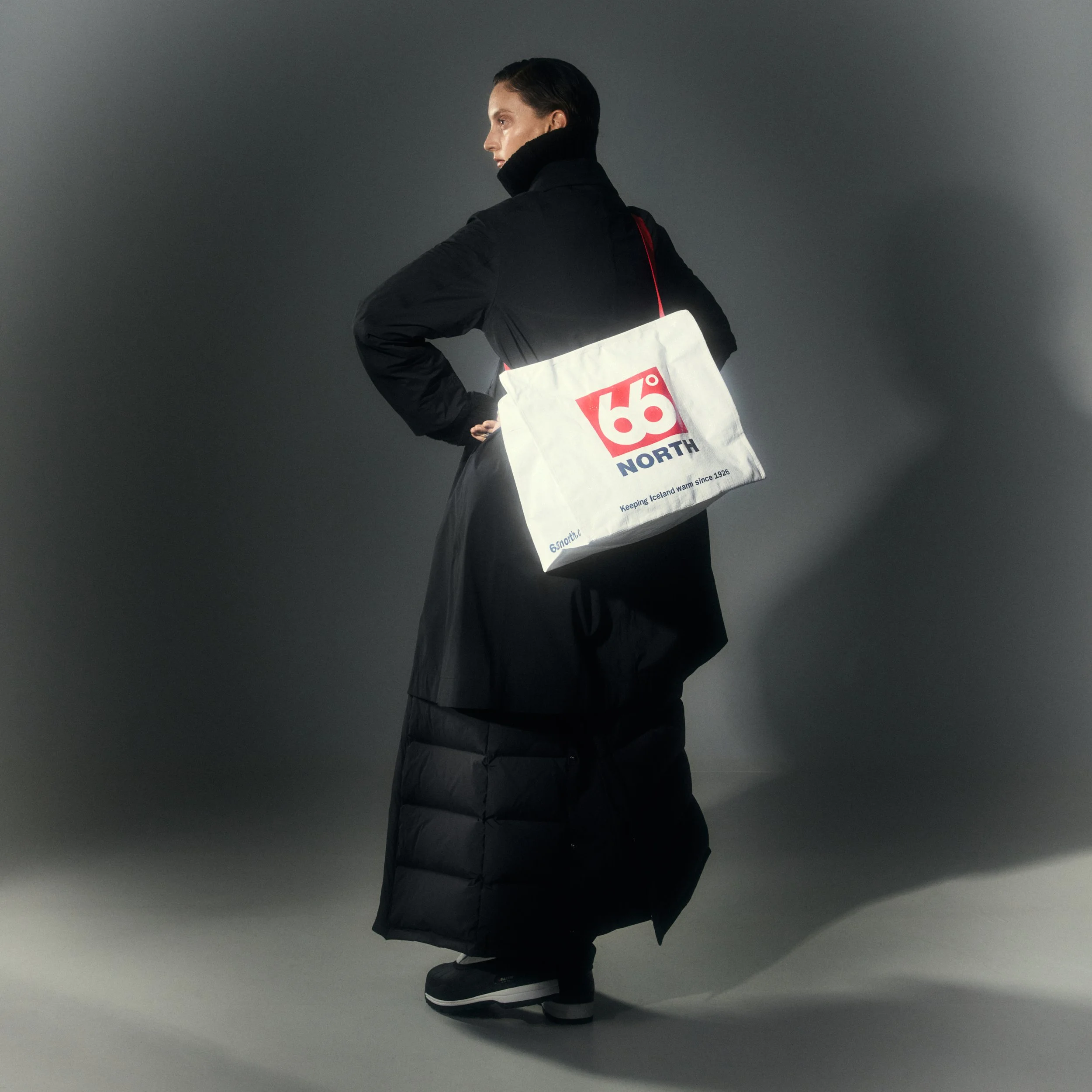 AW23_Editorial_0003.jpg