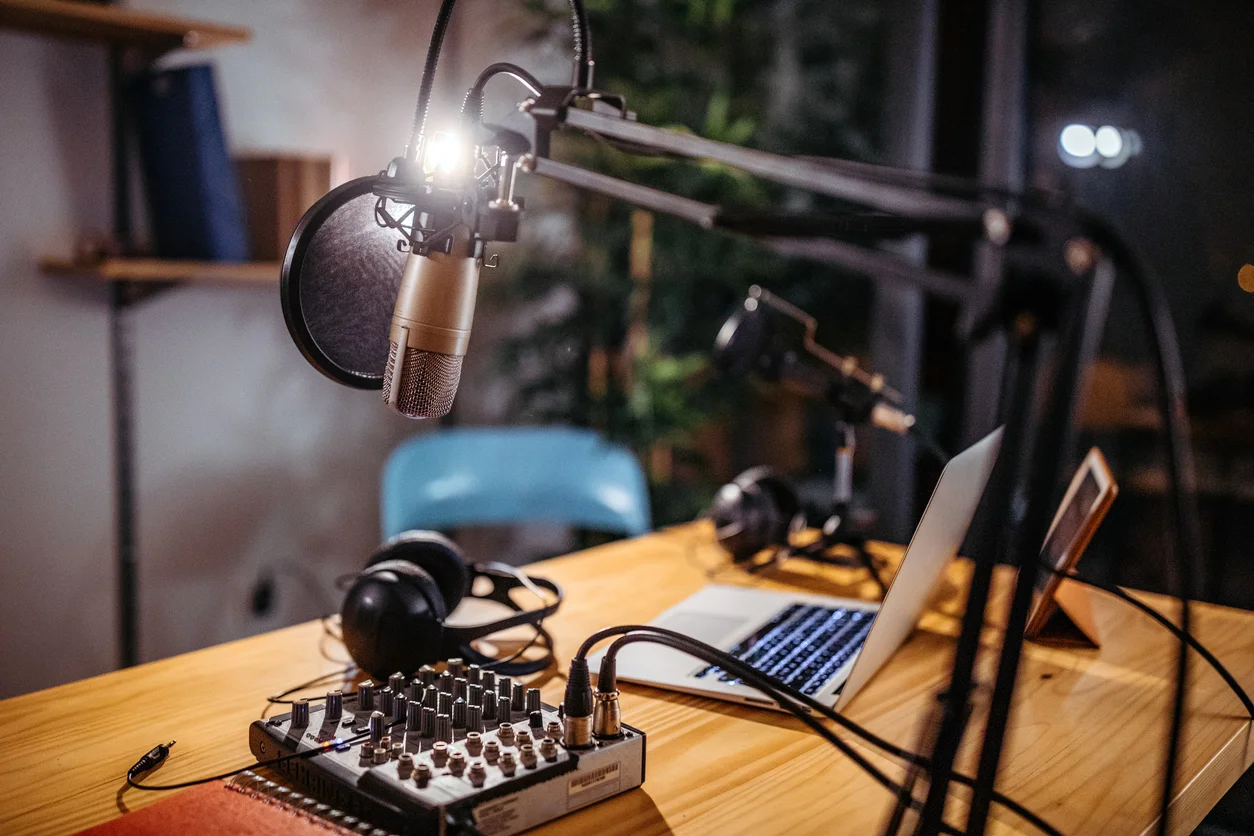PODCAST: Aura Personalities