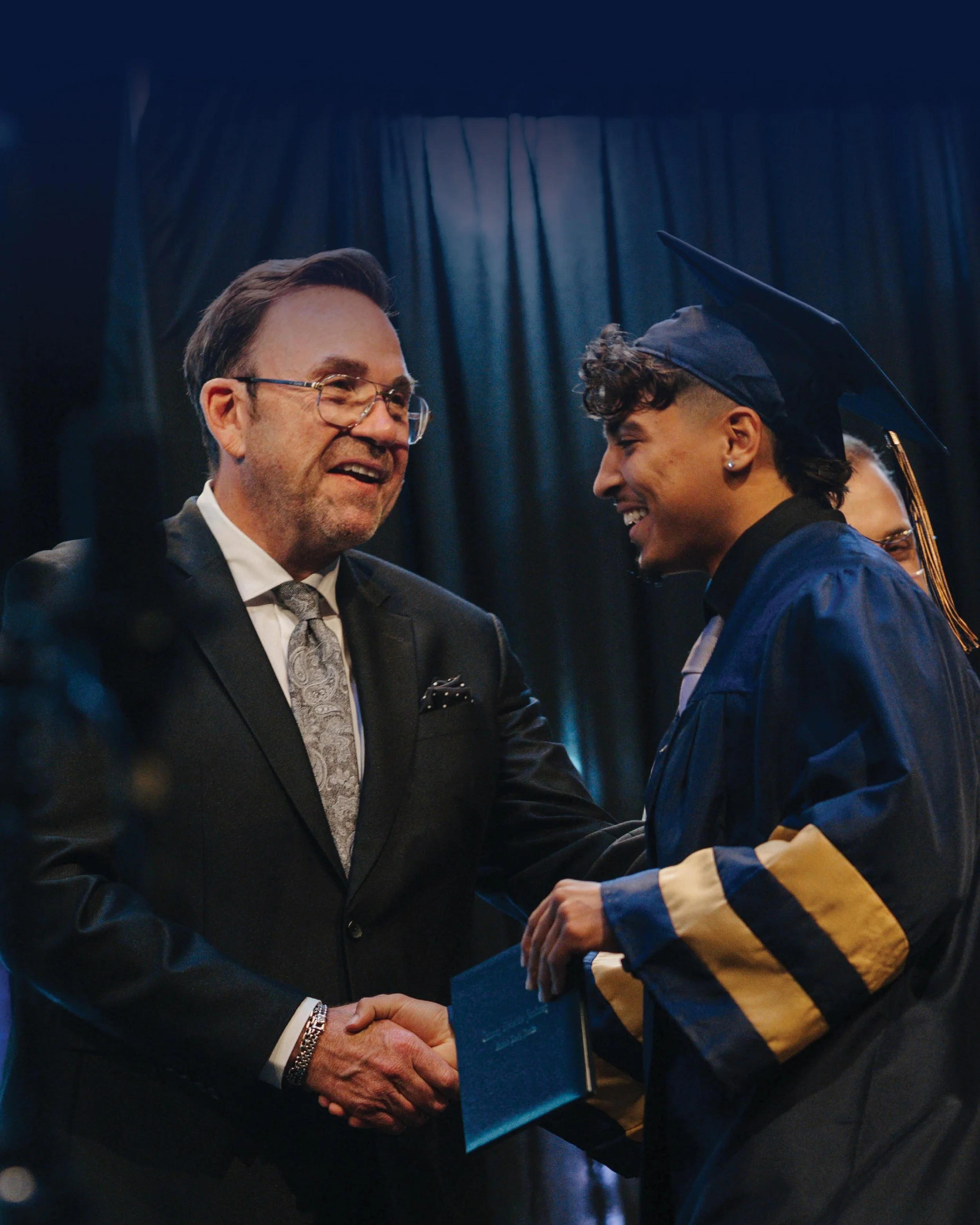 What an incredible final week at CCA! 💙✨

From Senior Graduation last Thursday, to Secondary Awards on Friday, and Elementary Awards today&hellip;we&rsquo;ve loved celebrating our students and all they&rsquo;ve accomplished this year!

🎓 Graduating