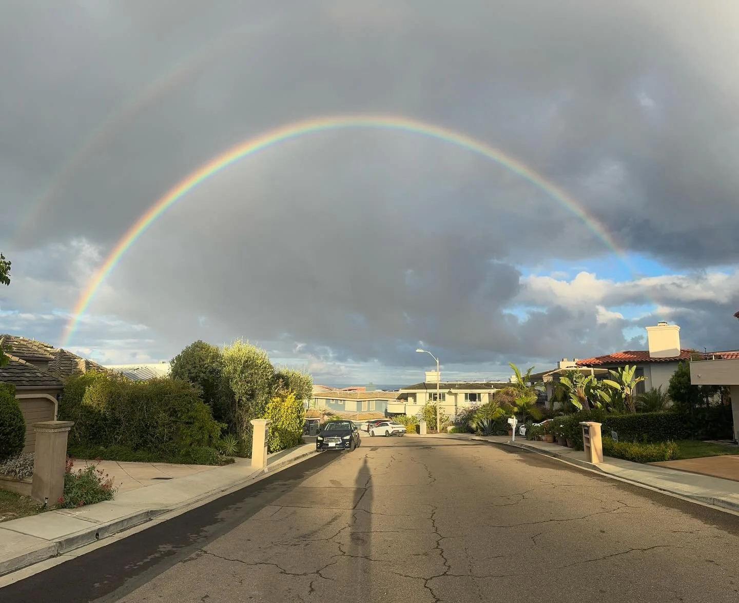 Oh my gosh, the most amazing rainbow I&rsquo;ve ever seen is over Bird Rock right now! 

God&lsquo;s covenant sign of love and faithfulness to us!