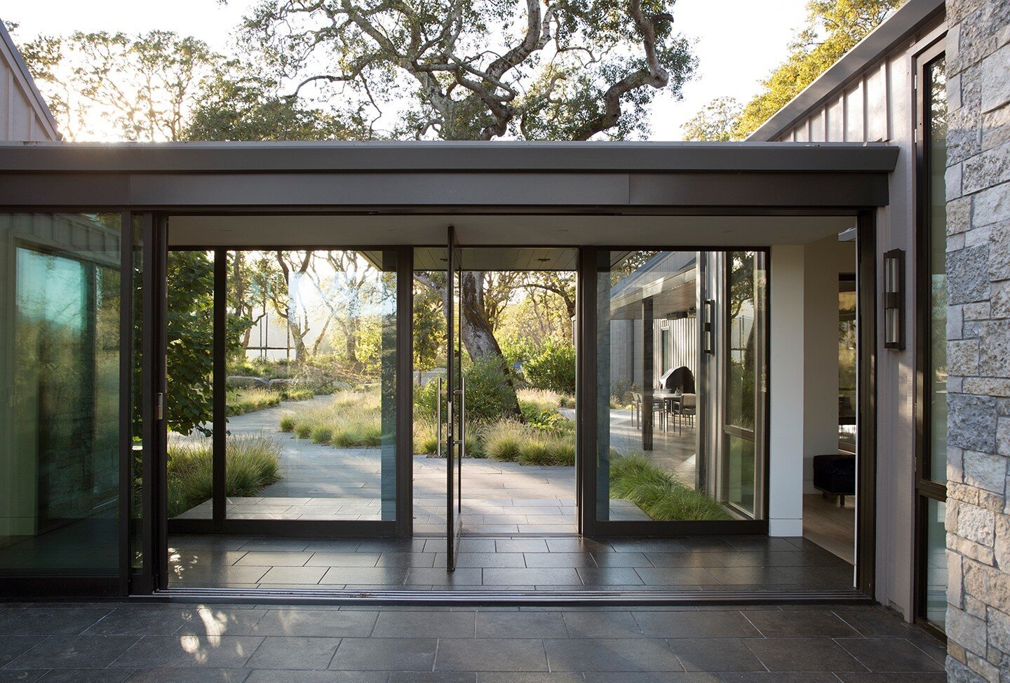 The Bennett Valley Residence: Connecting transparent node.