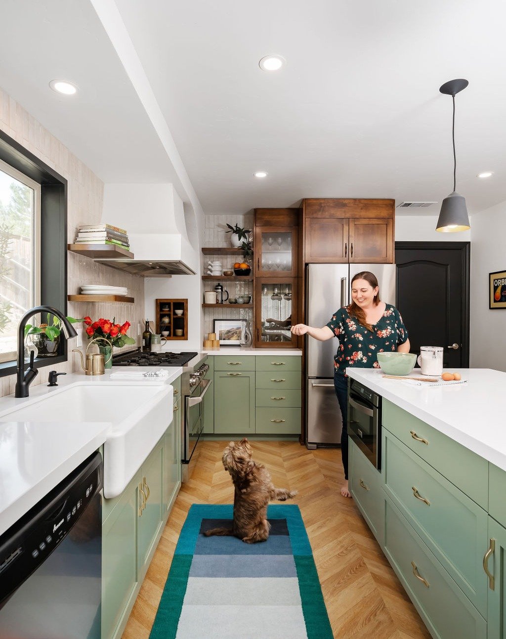 Phase 1 done 🎉💪!! New entry + new kitchen= New home! 
Emily loves to bake. A modern kitchen was essential to her Spanish-meets-Modern-with-a-touch-of-Mid-Century home. She dreamed of an oversized island, a spacious pantry, and&mdash;most definitely