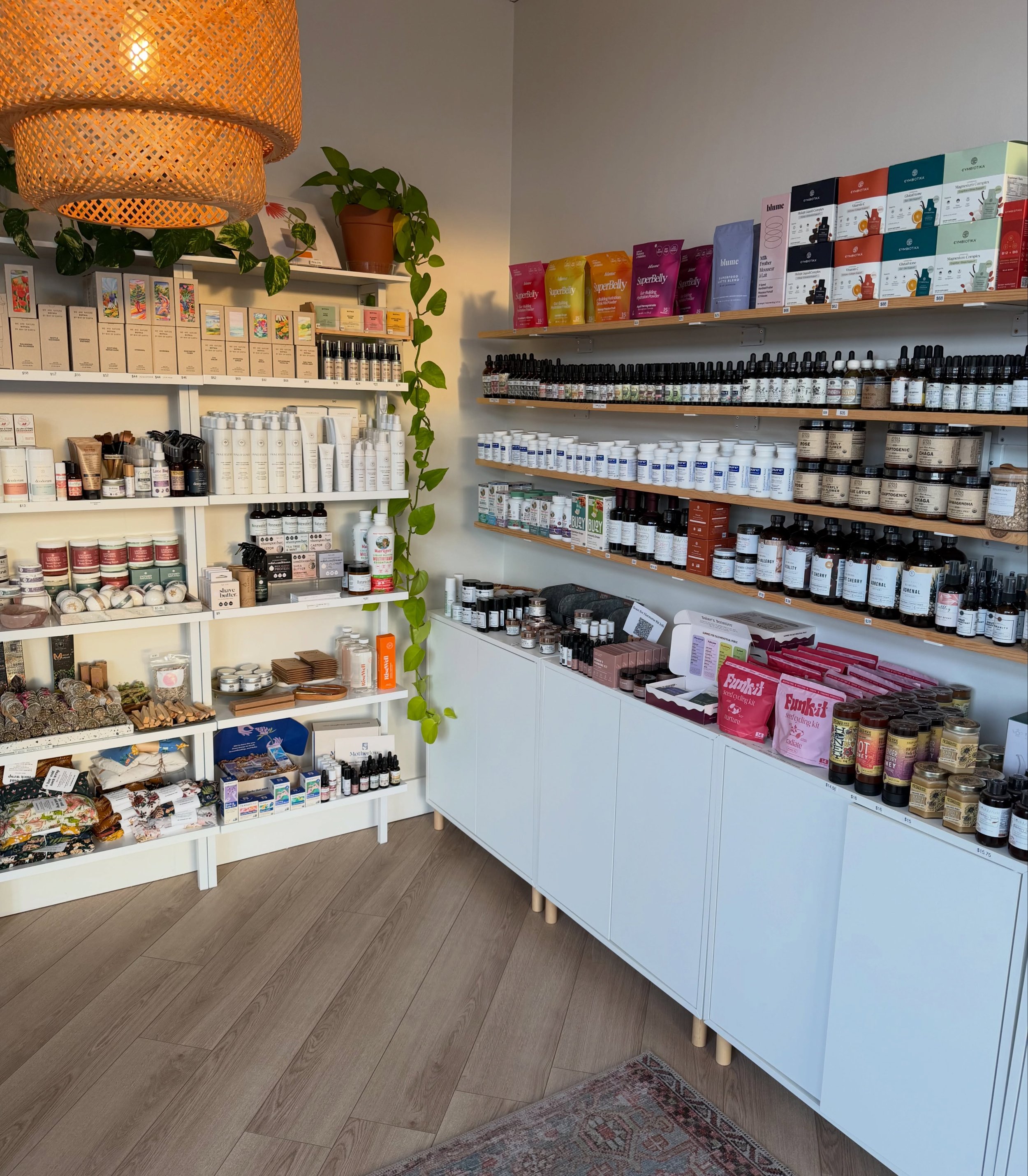 We are open regular hours this week &amp; have availability for you! 🌸

Come shop our wellness items or schedule yourself a moment of rest☁️

Mon-Fri 10-8pm
Sat &amp; Sun 10-5pm