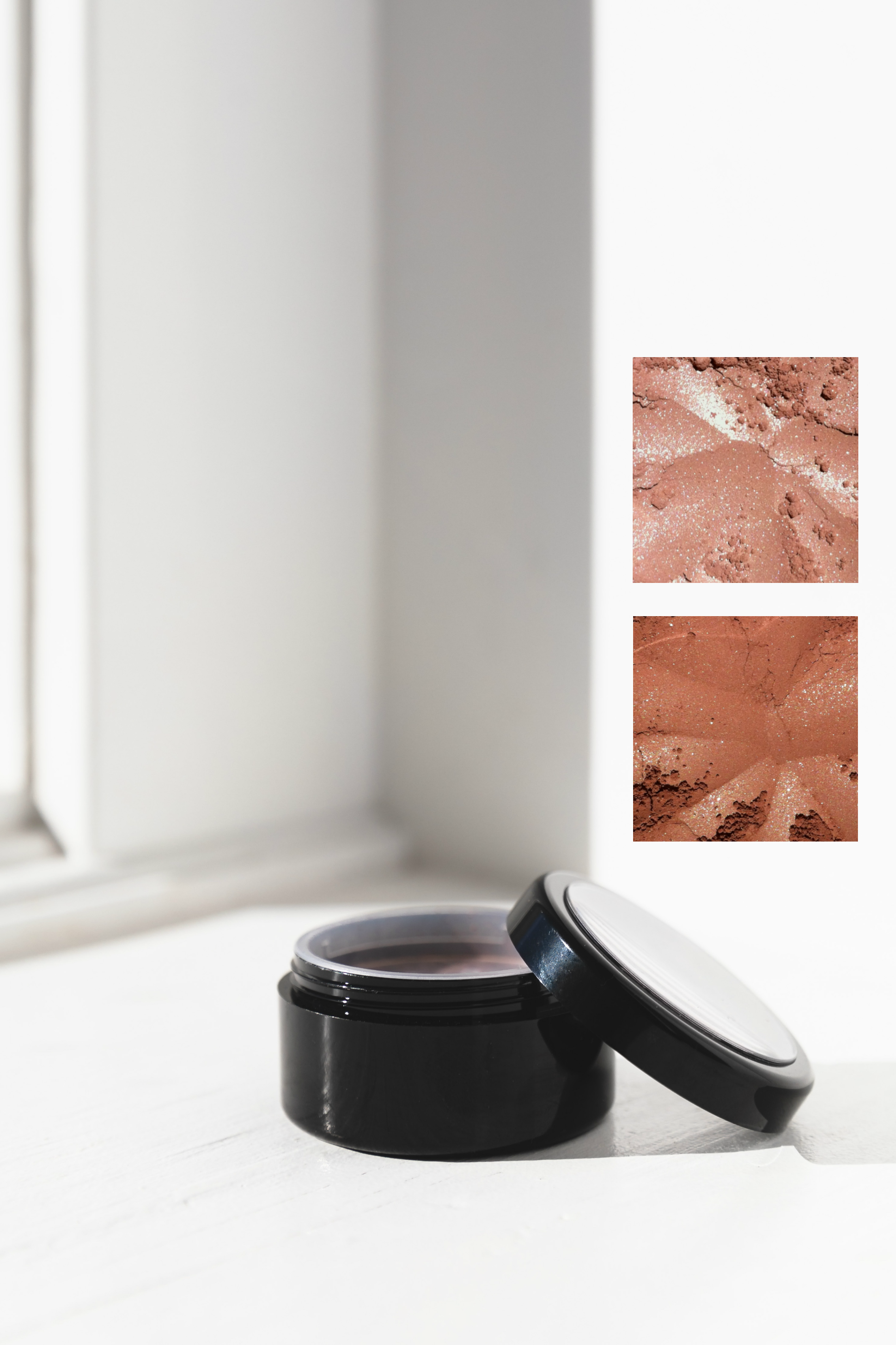 Bronzer with colour squares - 1.png
