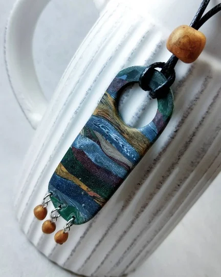 Pattinos Dangle Necklace