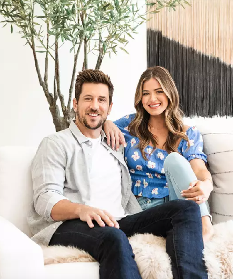 JoJo Fletcher and Jordan Rodgers Spill Their Wedding Registry Favorites — and Details About the Big Day