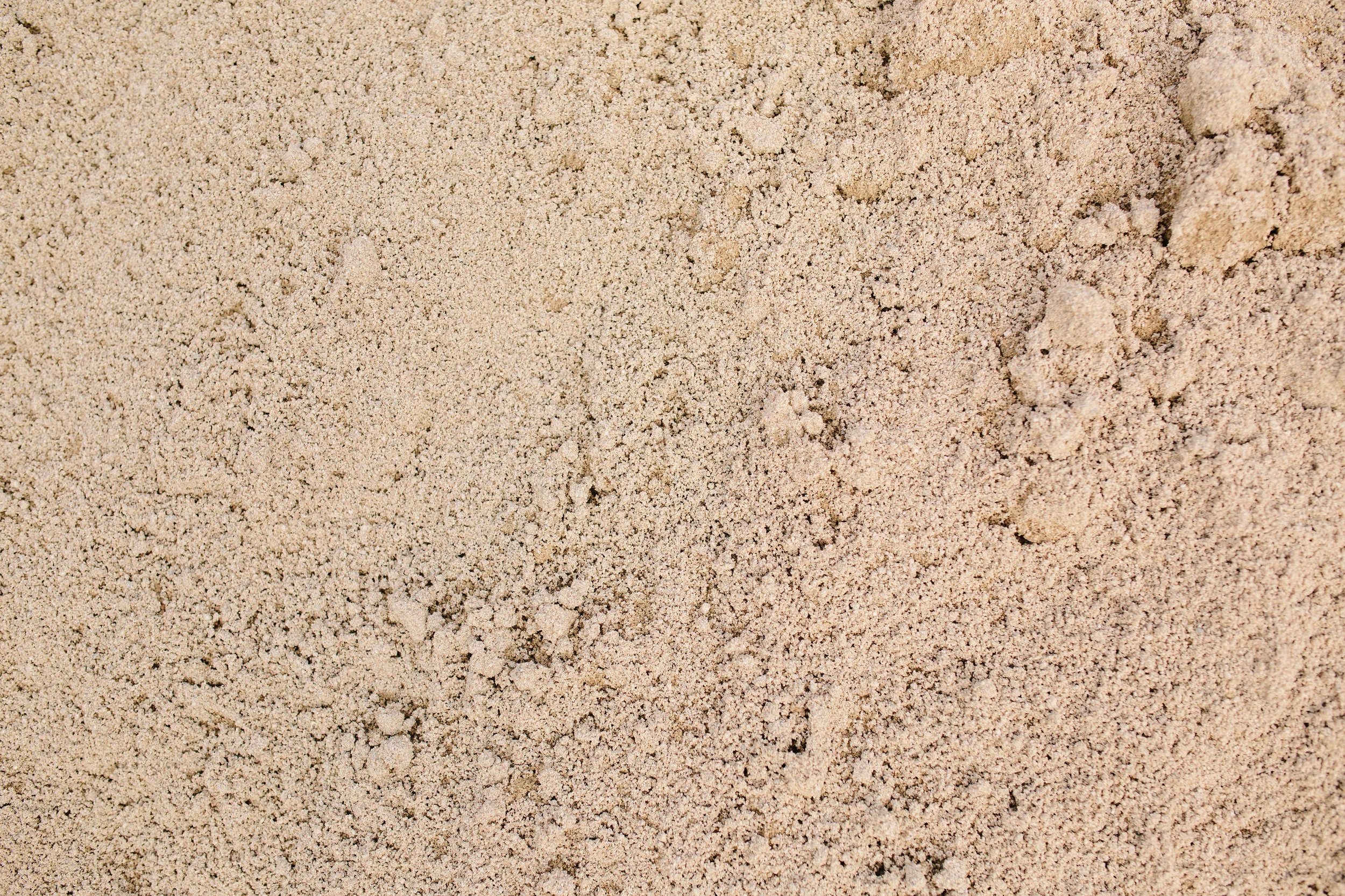 Sand Products Washed Plaster, Washed Masonry, Washed Concrete, Dry Plaster, Fill Dirt, Fill Sand, Screened Fill Sand, SE 30 Sand, Gas Sand, White Sand, Top Soil, USGA SPEC Sand