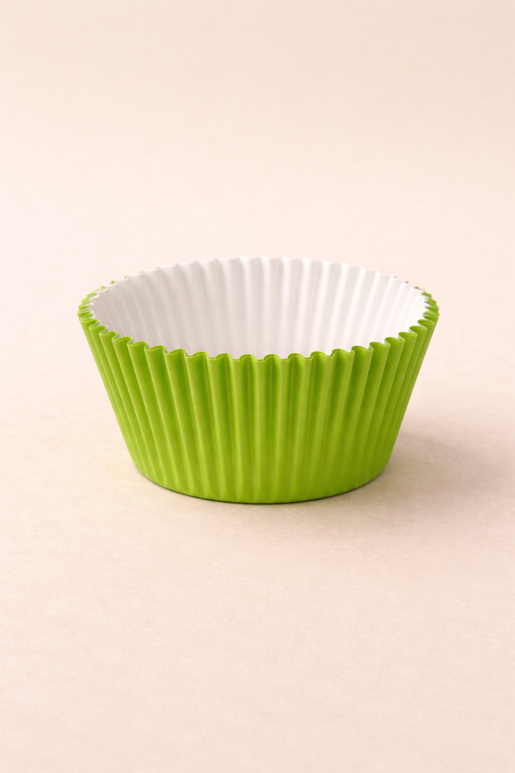 Caissette en papier verte unie Bleekcup's pour cuisson de cupcakes.