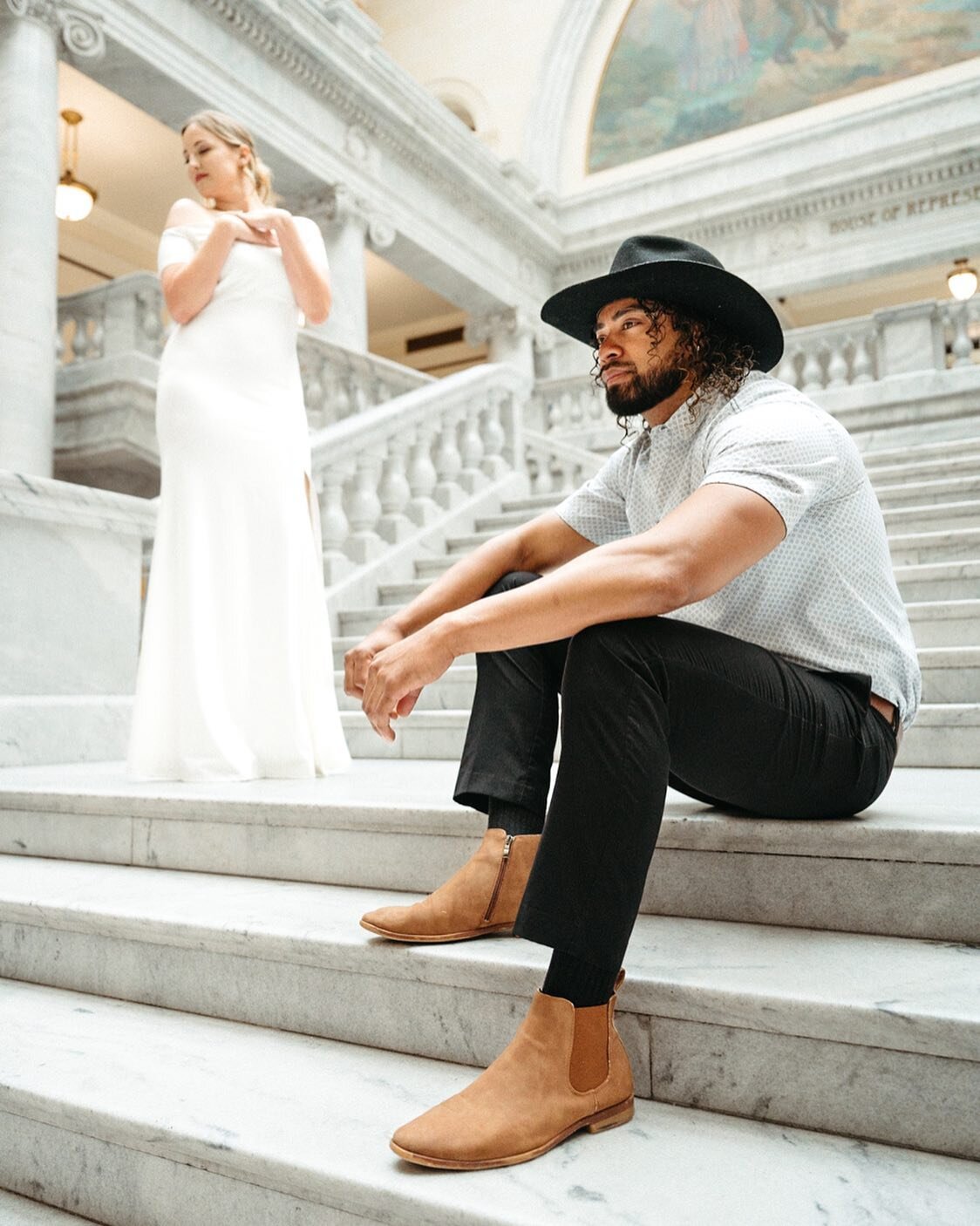 Mikaela &amp; Sione inside the stunning Utah State Capitol building in Salt Lake City. 😮&zwj;💨