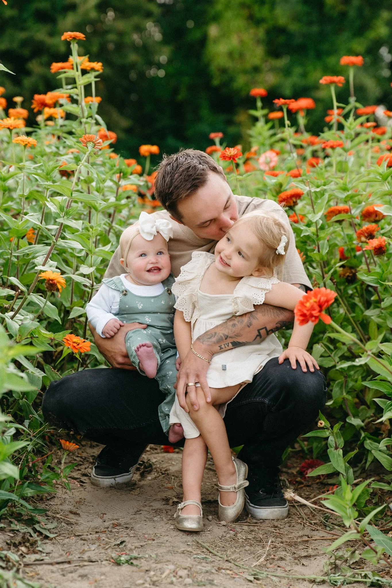 Summer Dreams Flower Farm Ortonville MichiganRachelle-Welling-Photography-1-17.jpg