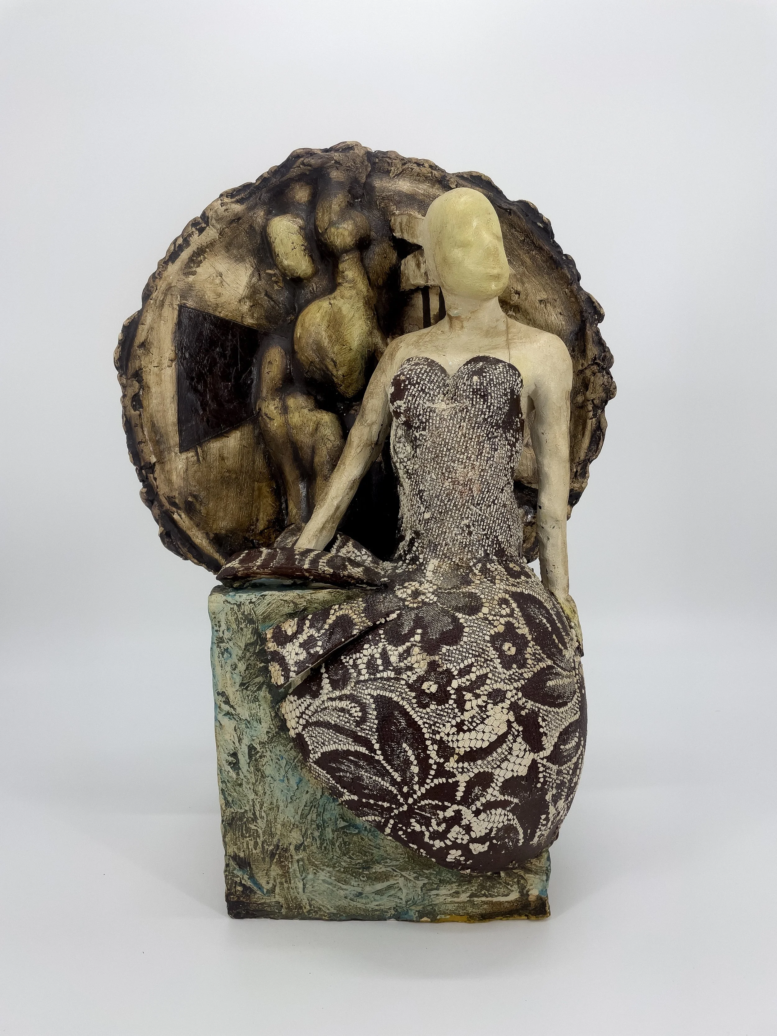 Pat Connor_The Dance-2010_Ceramic_58x40x26cm(HxWxD)_ €7200_frnt .jpg