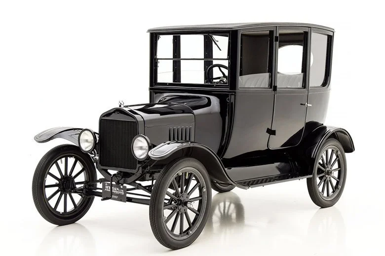 Ford_Model_T.jpg