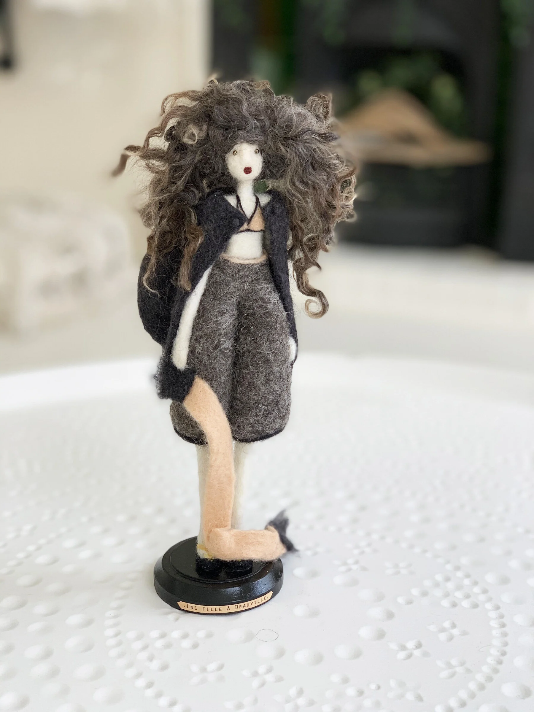 Poupee de collection : une fille a Deauville 337
