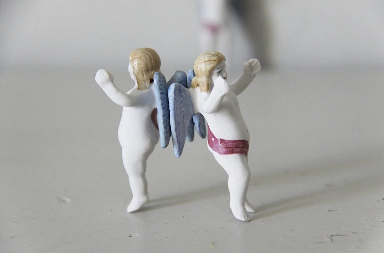 ange-porcelaine-profil-2.JPG