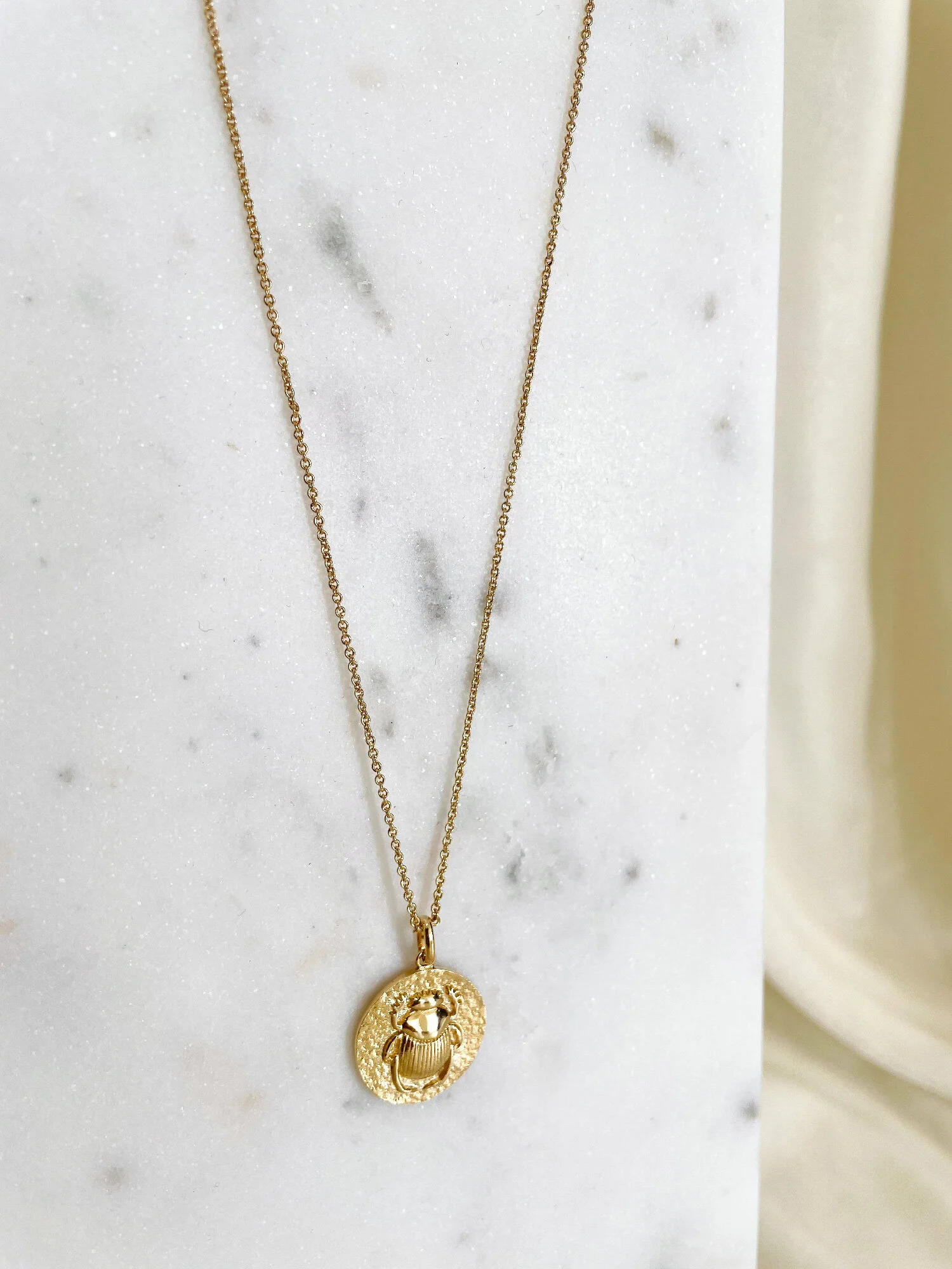collier-scarabe-1.jpg