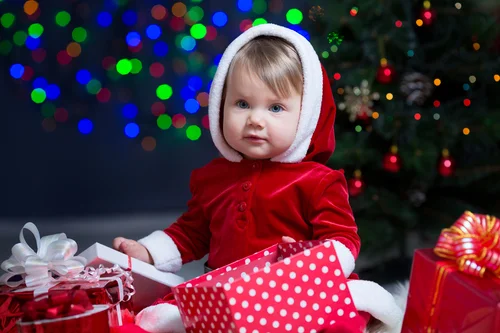 How-many-Christmas-presents-per-child.jpg