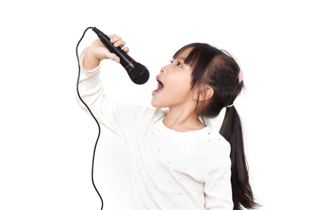 whattodowhenyourchildsingsinappropriatelyrics.png