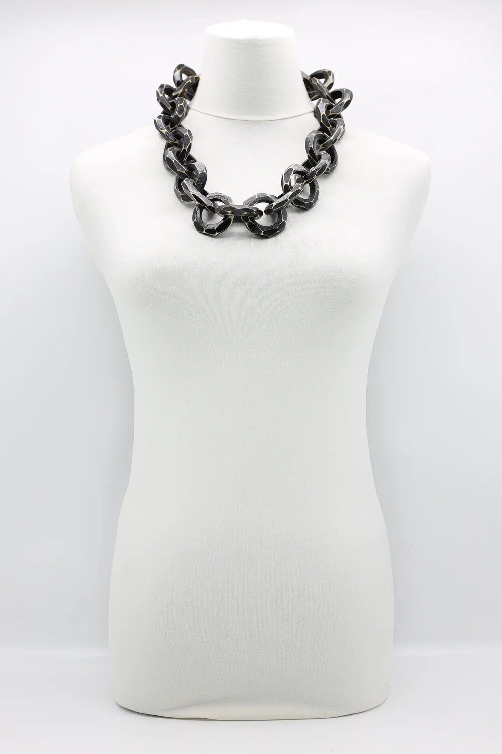 Faceted Recycled Wooden Loop Chain
