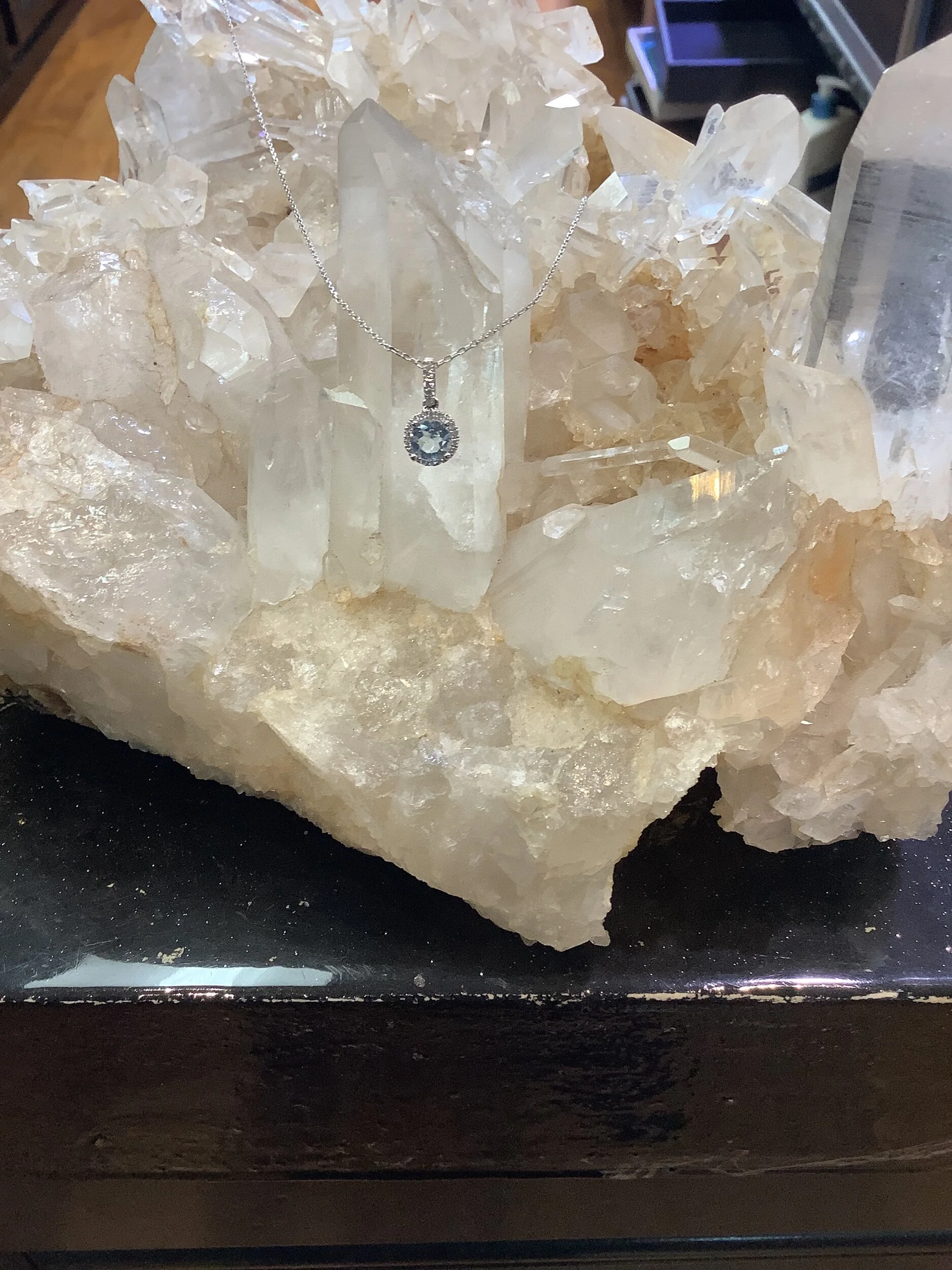 0E9A6958-7C5A-476D-BF1B-0A3FDBBDDC3D