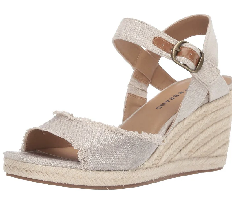 trendy wedge sandals 2019