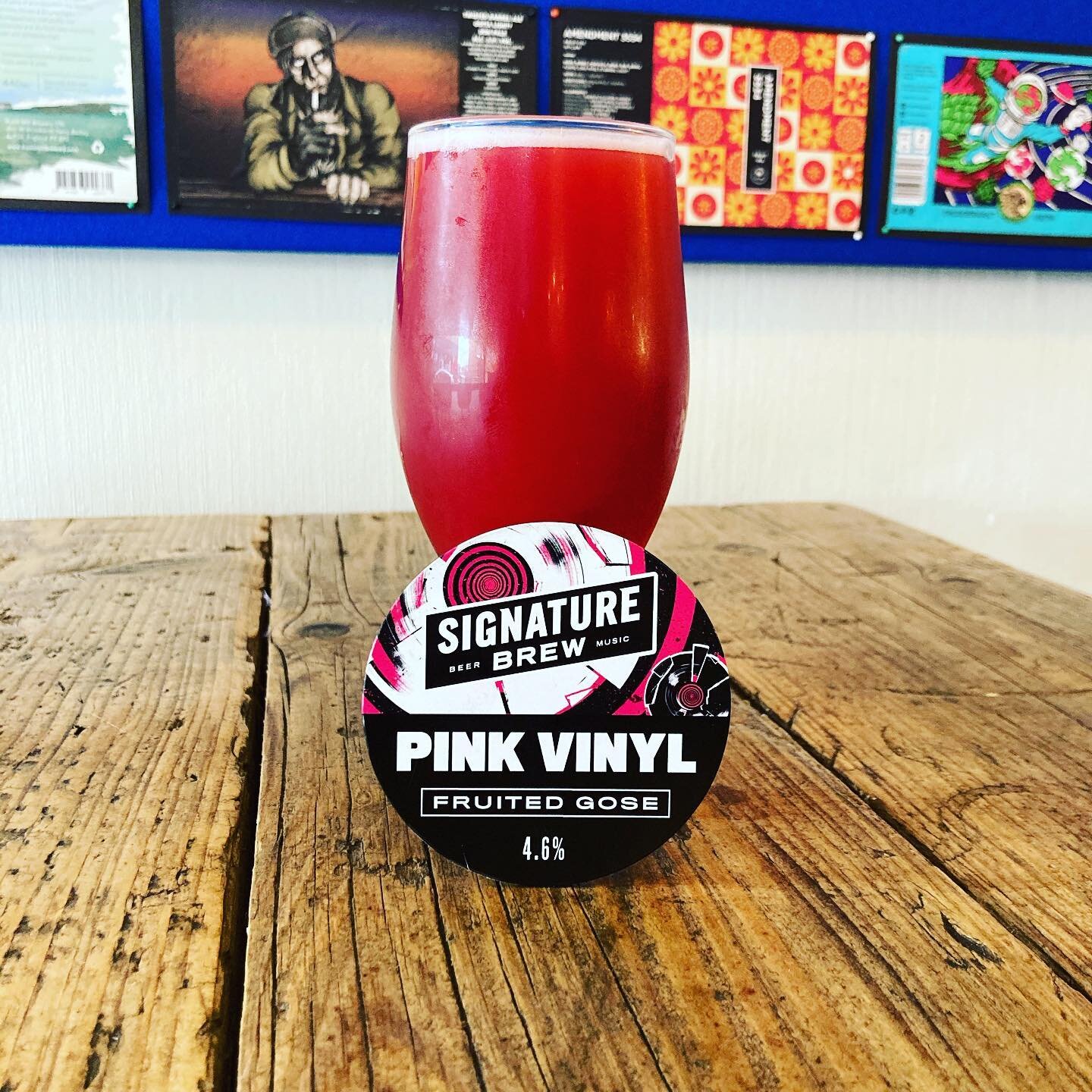 ✨Sour Is Back✨
For all you sour beer lovers out the we have an awesome new beer on tap today here @wildkitebottleshop 

Signature Brew &lsquo;Pink Vinyl&rsquo; Fruited Gose 4.6% abv.  @signaturebrew 
Black Cherry 🍒 and Raspberry flavours.