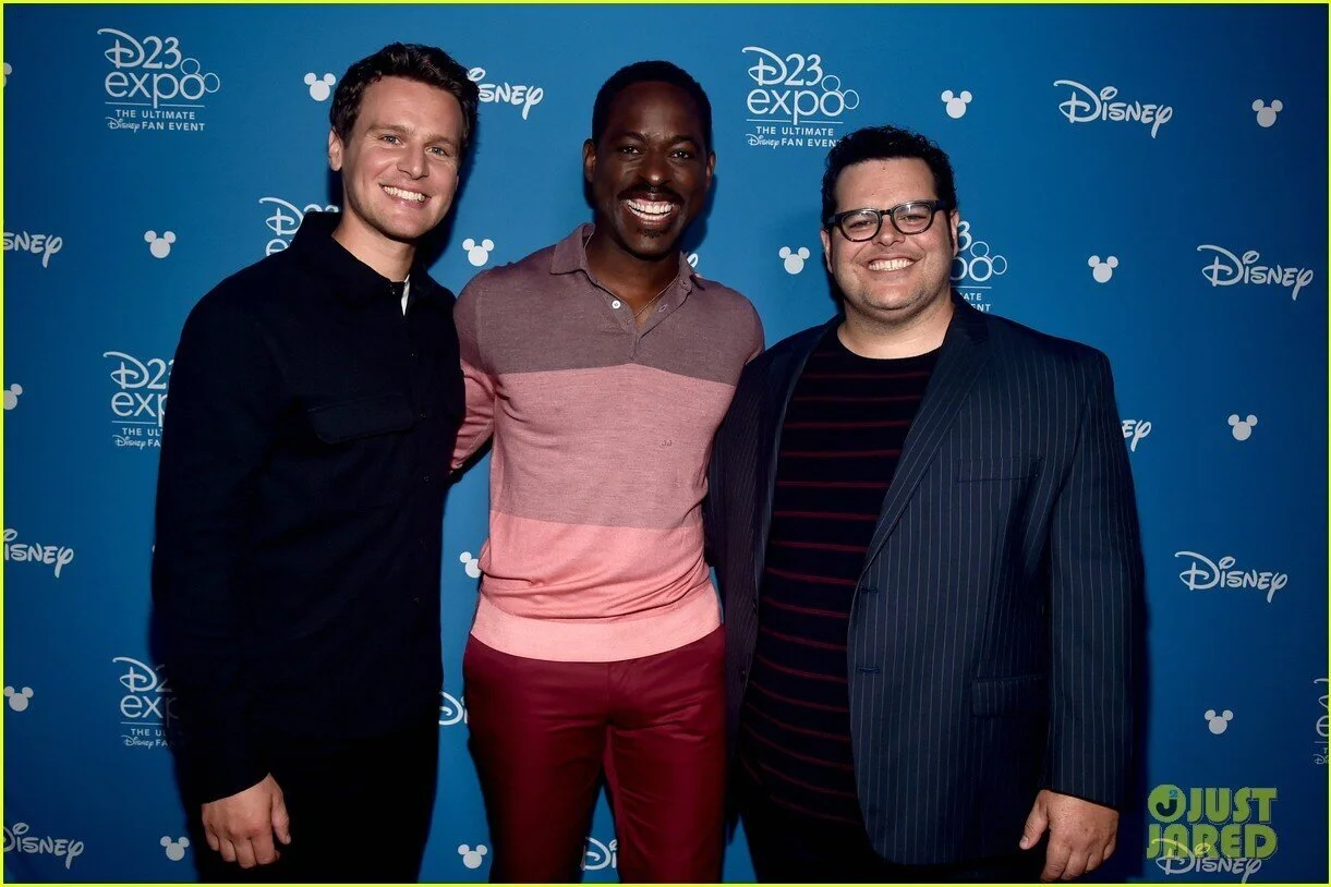 Jonathan Groff