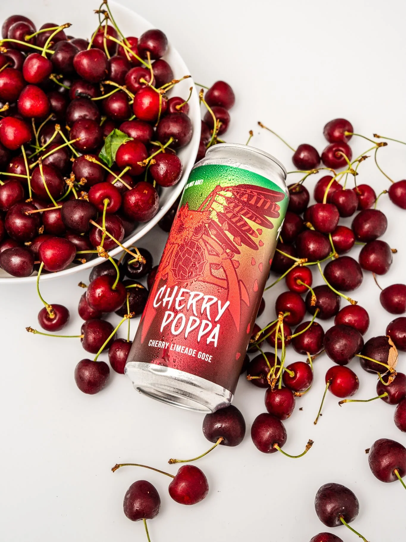 holy moly @arkane_aleworks 

✌️ Dry Guy &ndash; Hop Saturated West Coast IPA &mdash; brewed with Citra, Columbus, Krush, Nectaron, &amp; Waimea hops, plus Citra Incognito, Cryo, &amp; Dolcita Prsyma.

🤭 Hopsterical &ndash; IPA brewed with a blend of