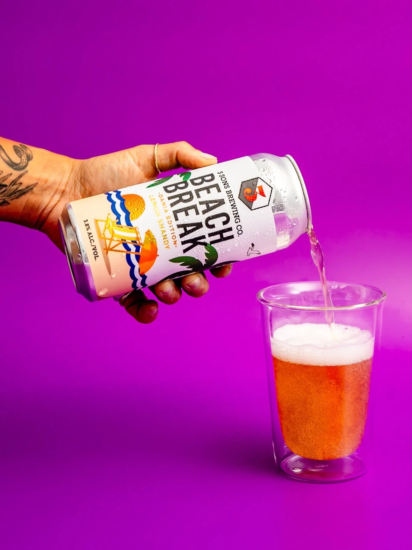 serious sips from @3sonsbrewingco 

🤘Dopealicious &mdash; Hazy IPA &mdash; with Citra and Mosaic 

🇺🇸 Lite Crispy Bois &mdash; American Light Lager 

🍊 Citrus Machine &mdash; Hazy IPA 

🌊 Ocean Park &mdash; Pilsner

🪑 Antique Alley &mdash; Ambe