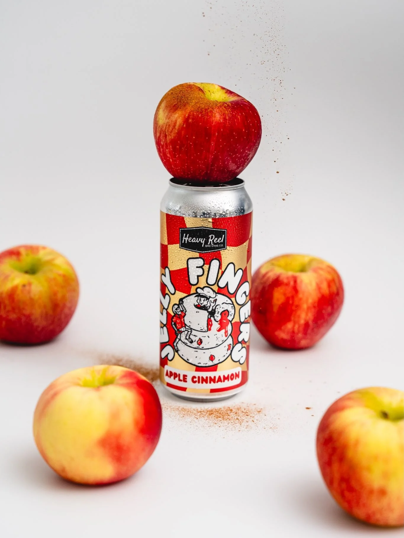 hot and @heavyreelbrewingco 

🍎 Apple Cinnamon Jelly Fingers &mdash; Sour Ale &mdash; with Apple, Cinnamon and Glazed Donuts 
👉 Untappd Score: 4.3

🍍 Luvv: Pineapple Whip &mdash; Sour Ale &mdash; with Pineapple and Vanilla. 
👉 Untappd Score 4.25
