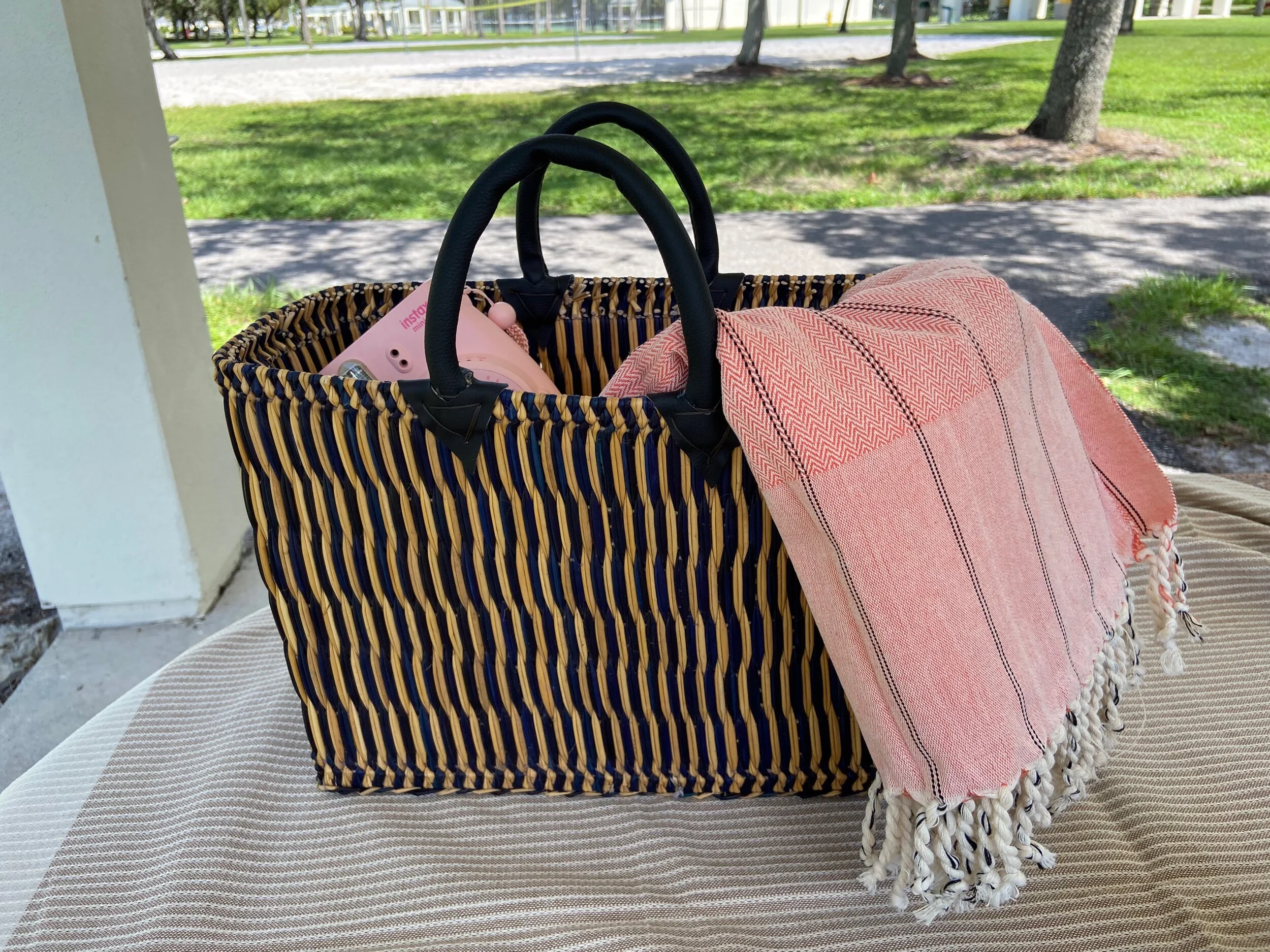 F49F4FB7-1C5D-432B-B916-BC8D95E5EB7D