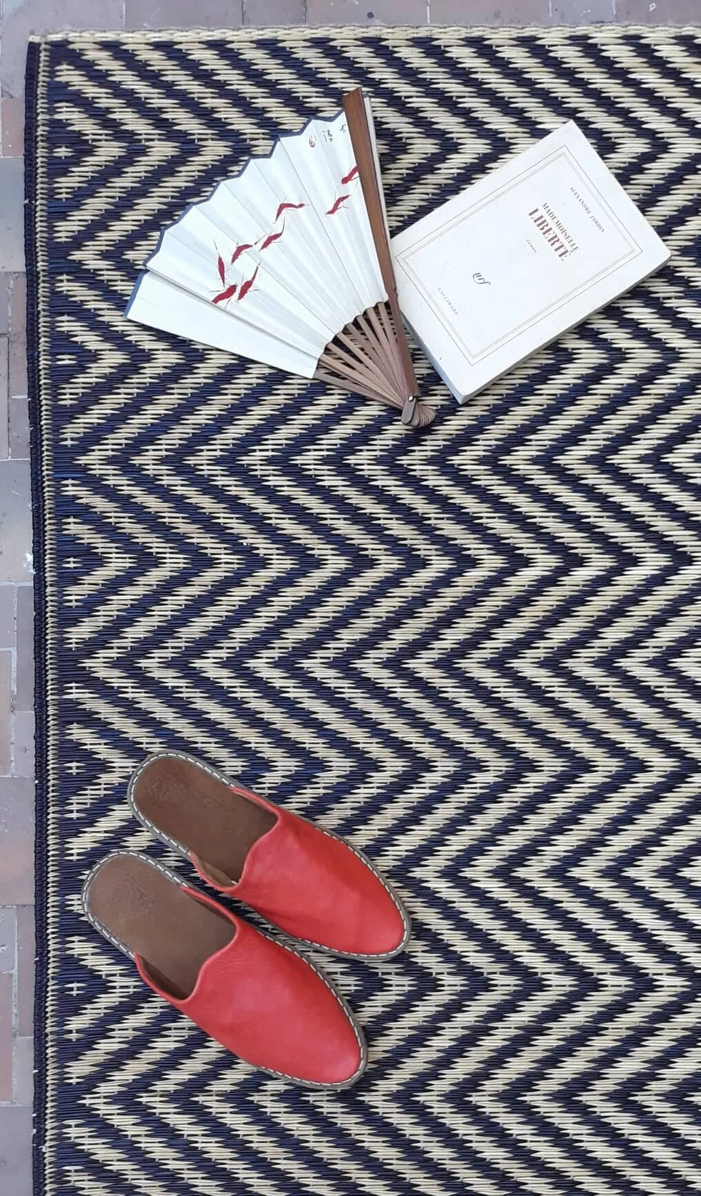 CBC5ECB6-7B29-4223-9CC3-47A8289636EC