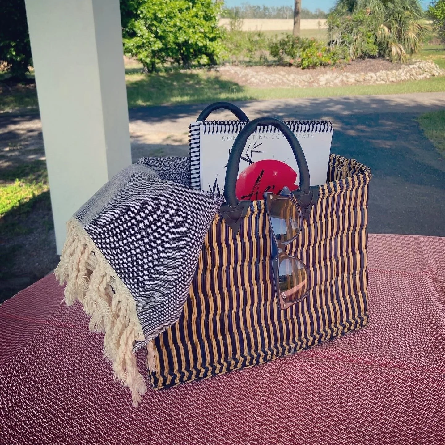 23EB206F-557C-47C9-B6C8-51810E940216