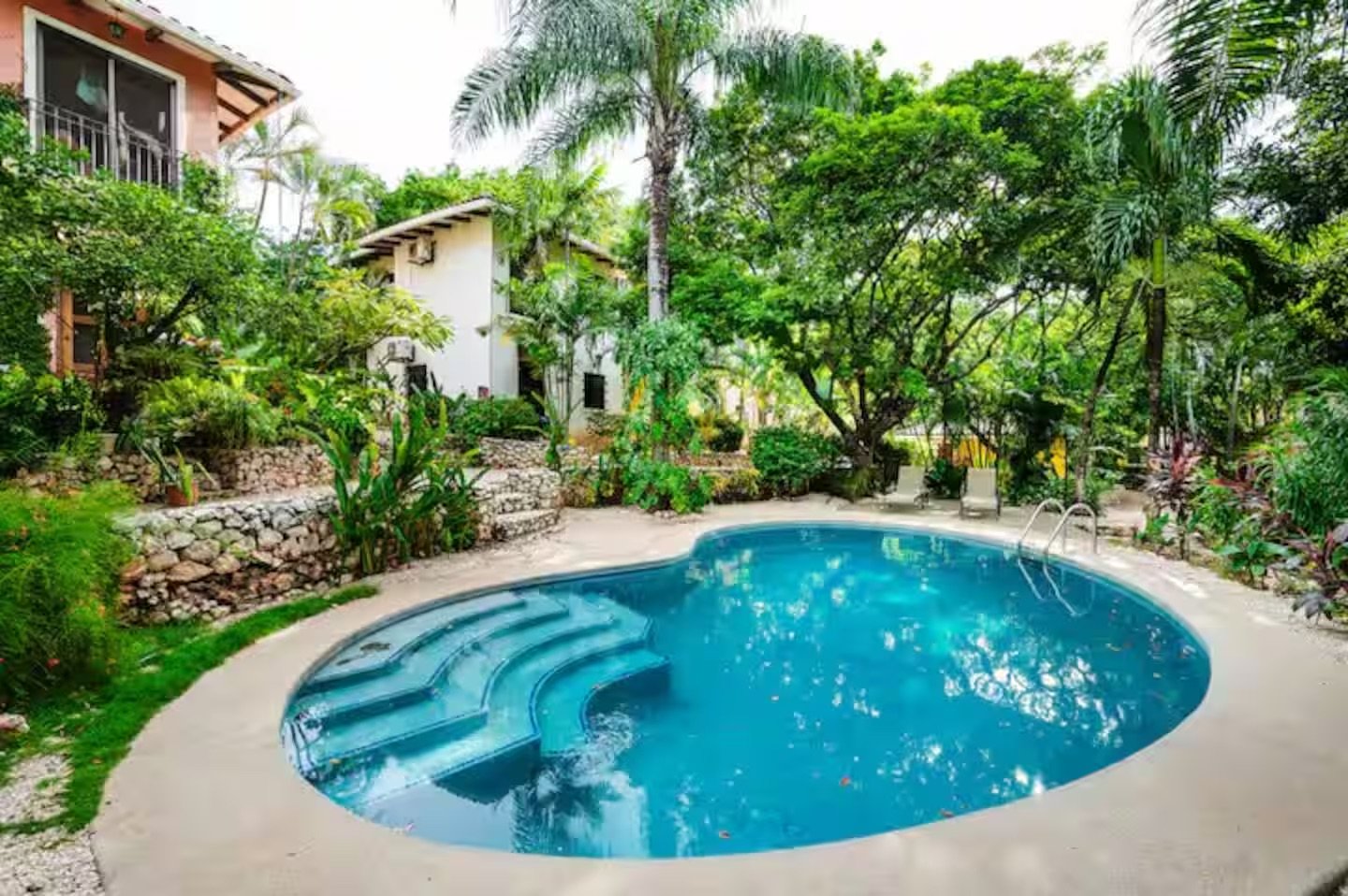 Tamarindo Apartment Tropical Pool (16).jpeg