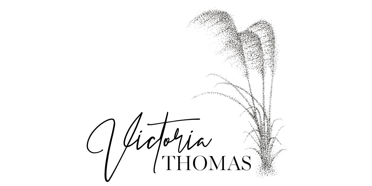 Victoria Thomas - Celebrant