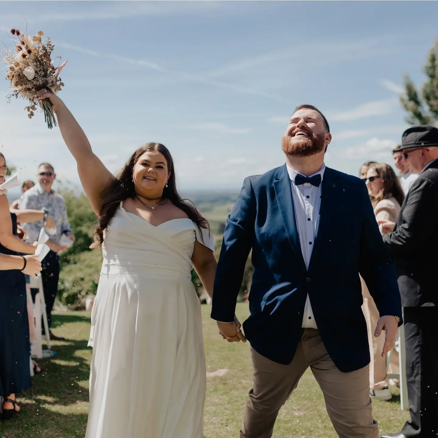 This is how I feel receiving confirmation that I've been reappointed as a celebrant for another year 🥳💃🎉 ft. my fave hunnies @katieslyf_ @lifeascg_ 

To my couples - thanks for choosing me 🙏 I bloody love celebrating you xxx 

#canzcelebrant chri