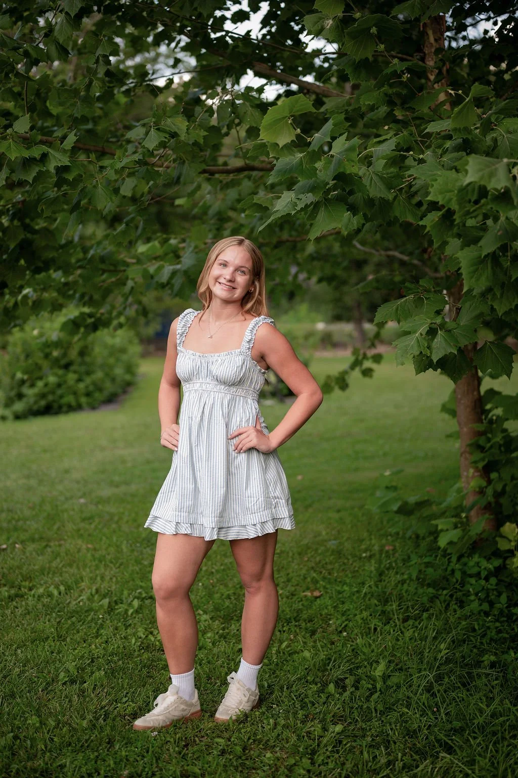 MIAROSEPHOTOGRAPHY2026-GRACE'SSENIORYEAR-MEREDITHTOMLINSON-50.jpg