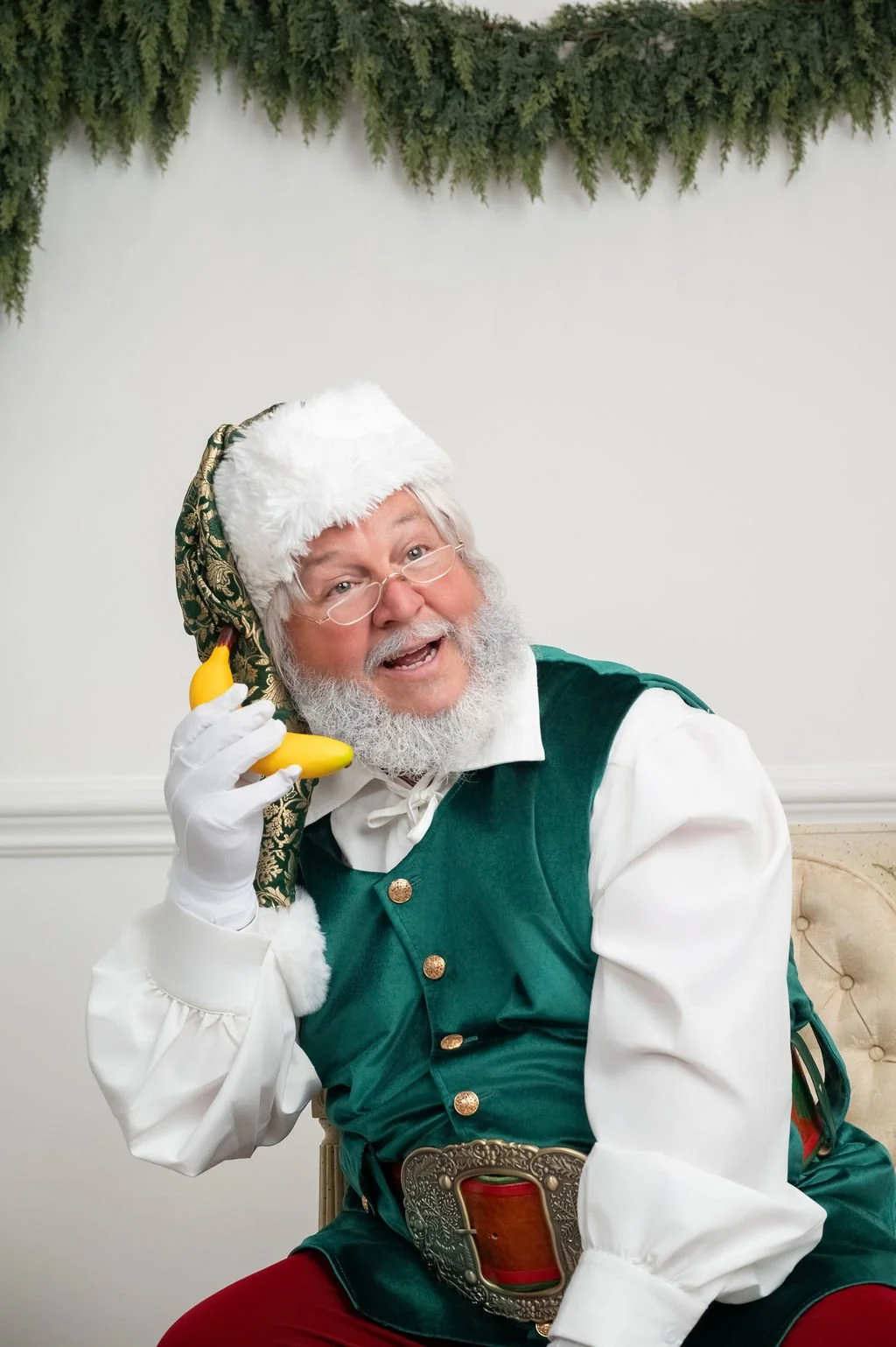 MiaRosePhotography2026-Santa-23.jpg