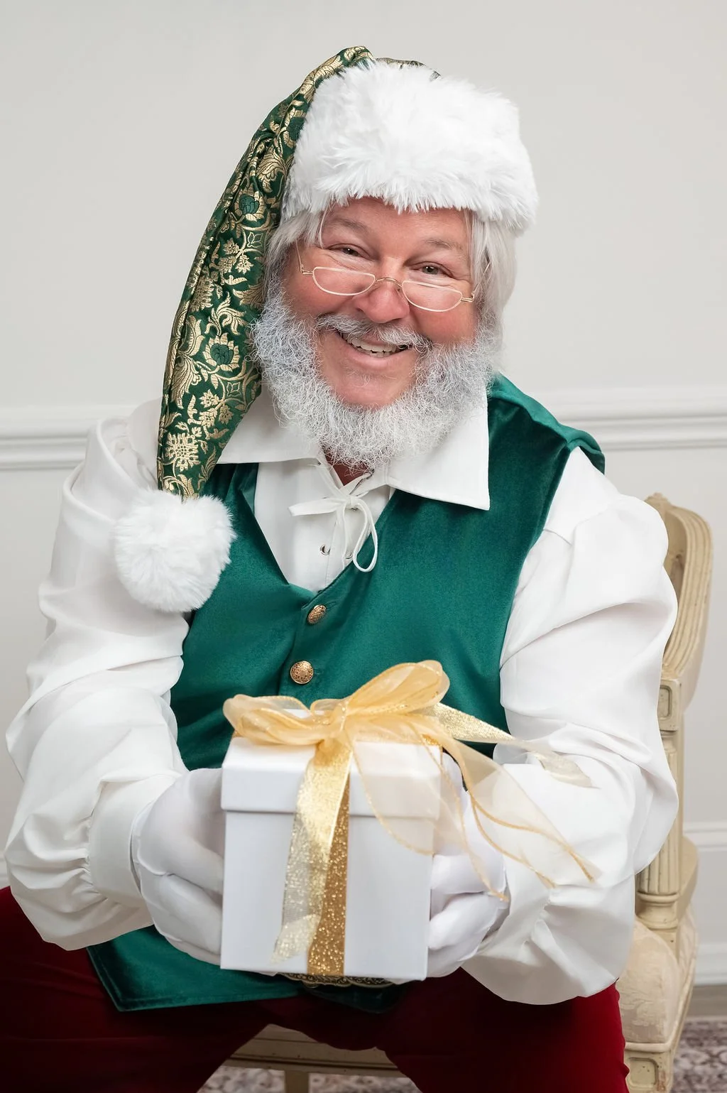 Santa Mini Sessions in Cornelius NC | 2026 Santa Photos at Mia Rose Photography