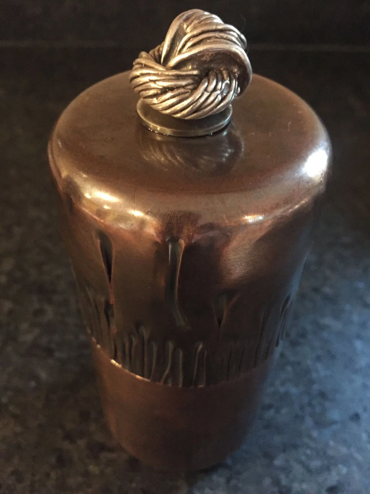  I made this box using a treasured piece of jewelry from my mom. 