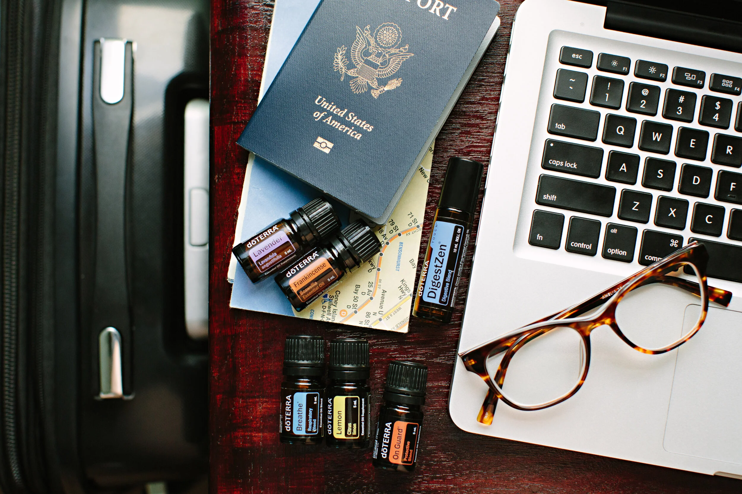 NAT_MOTIVE_TRAVEL_SUITCASE_2019_0004.jpg