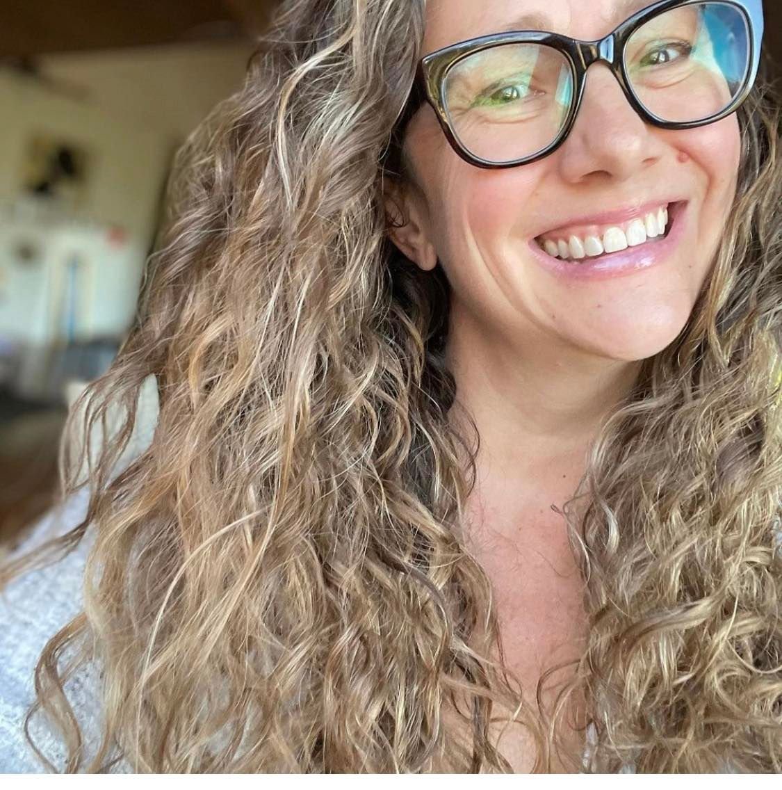 Essential Oils for Hair Growth and Shine