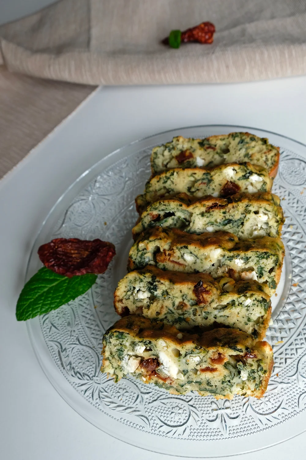 Cake Tadaam By Kolectou Epinards Tomates Sechees Feta Les Nouilles A La Compote