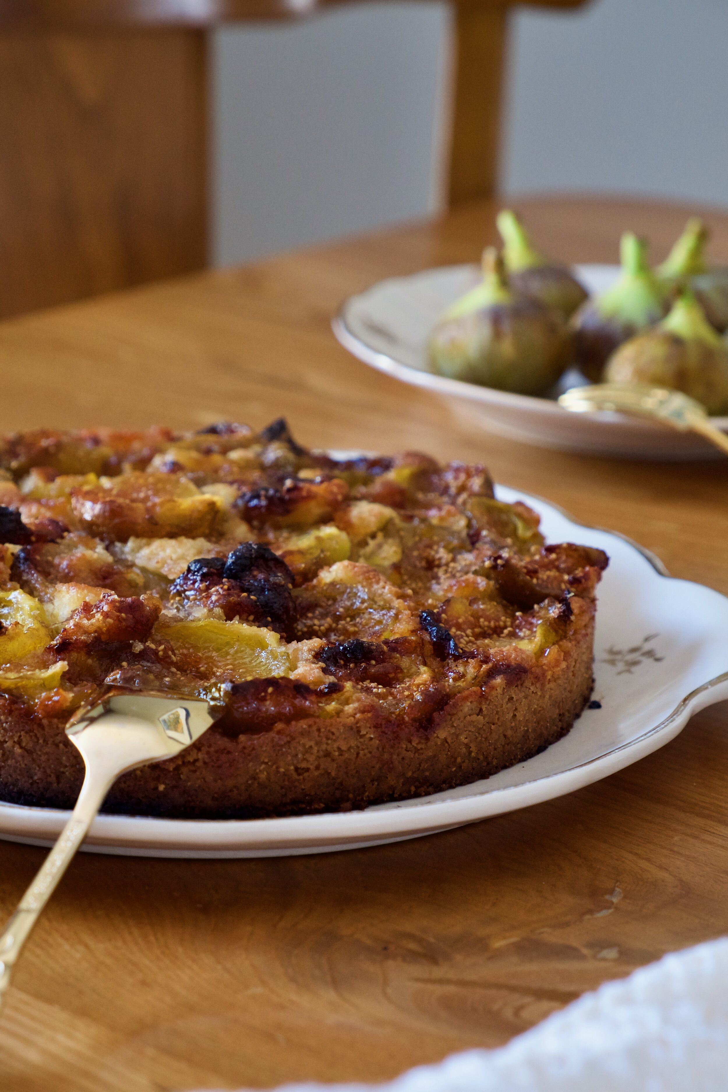 Tarte aux figues, crème d'amandes et pâte sablée au seigle