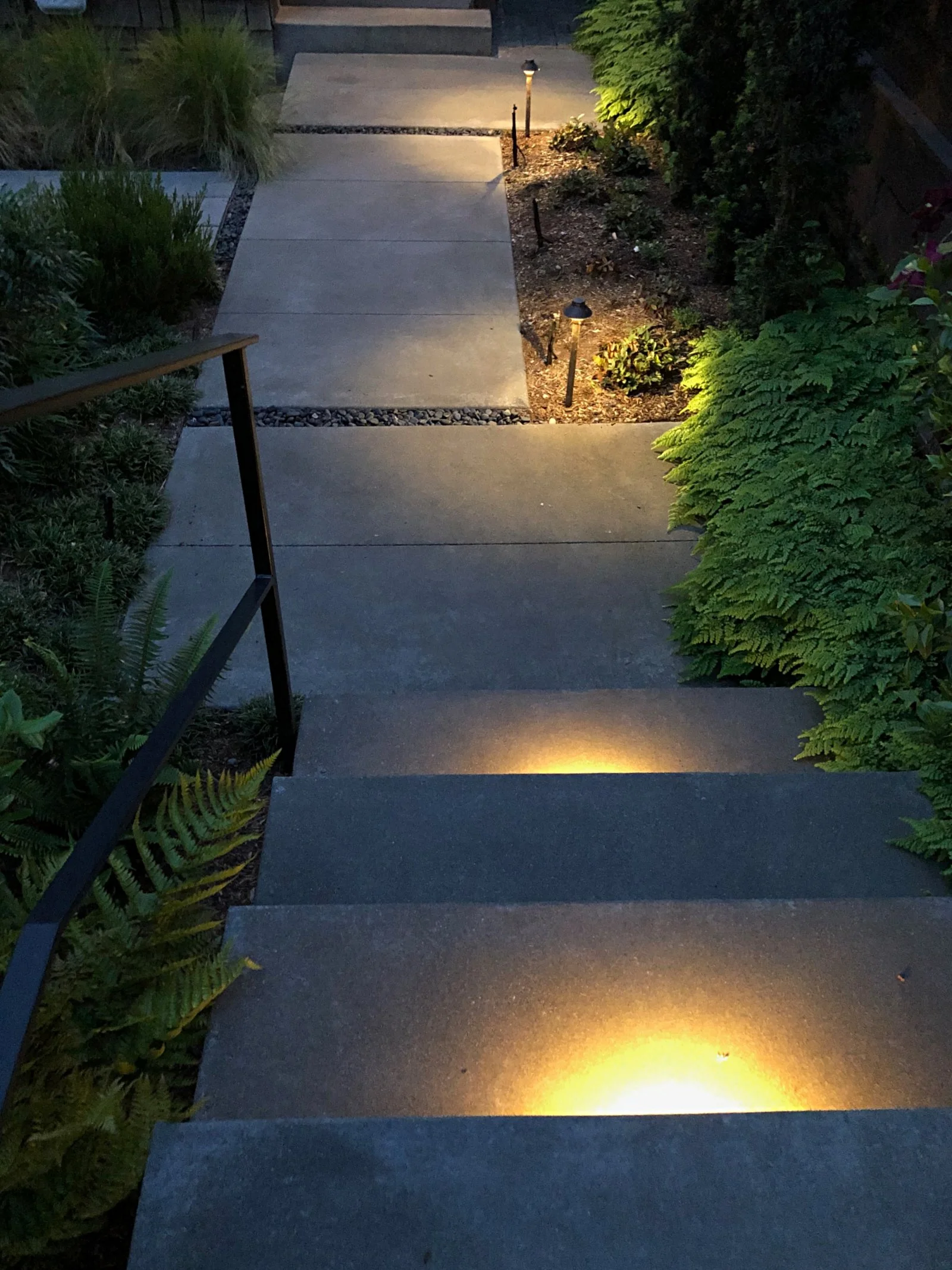 UNDERSTEP LIGHTING