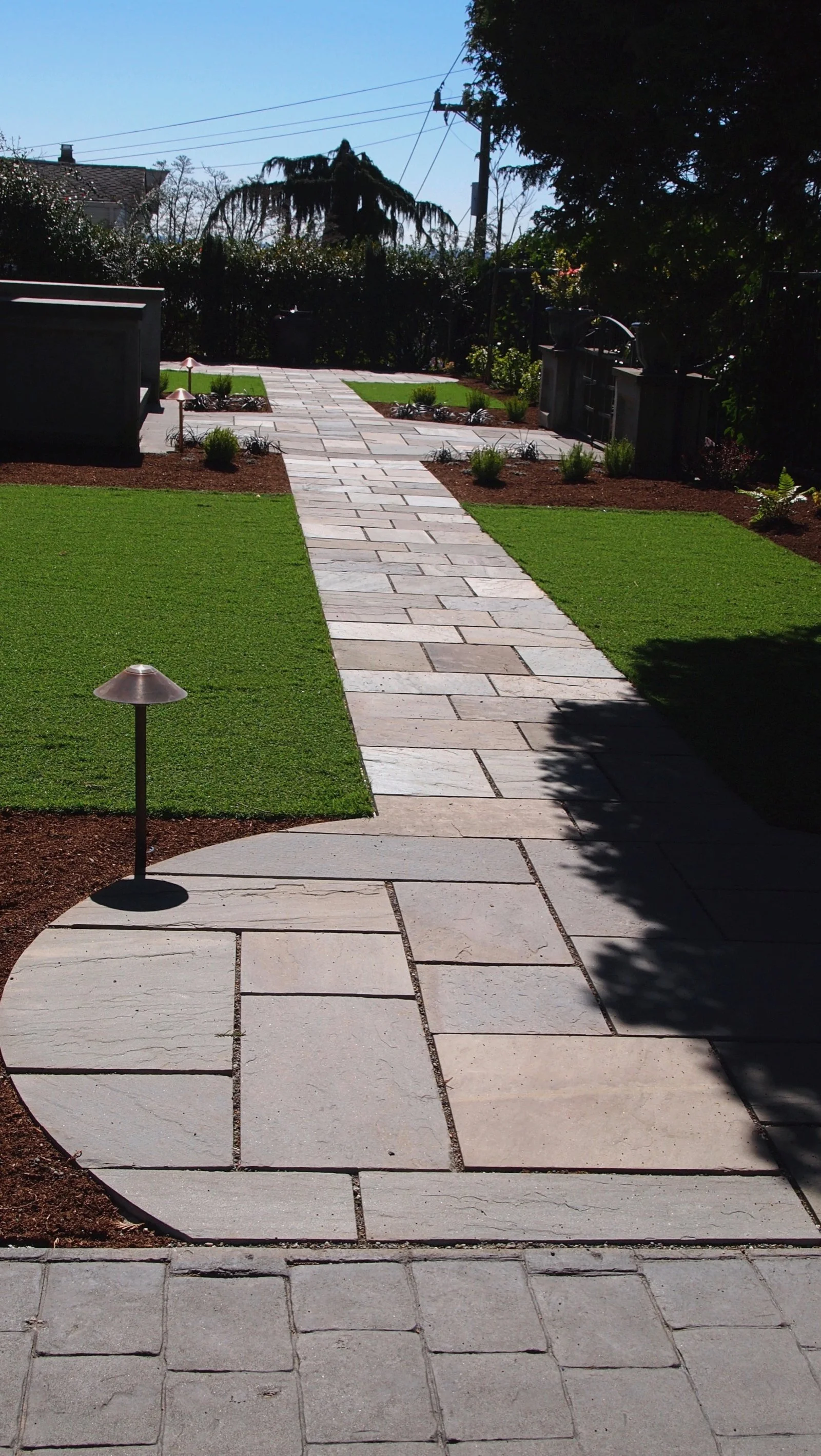 BLUESTONE PATHWAYS AND SYNTHETIC TURF FOR KIDS AND DOGS