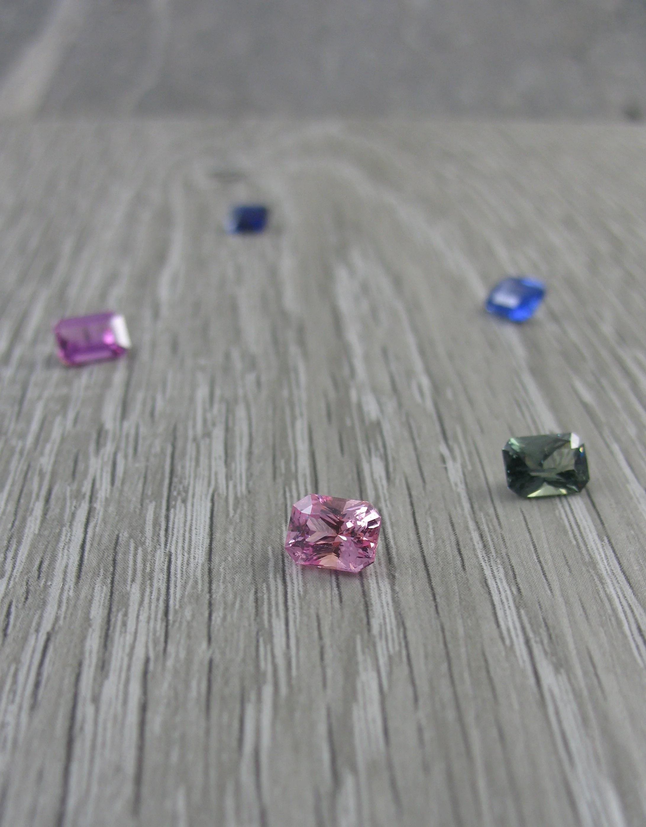 Pink Sapphire Engagement Rings: Are They Right For You?